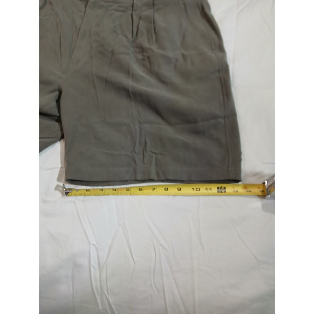 Tommy Bahama Men's Silk Shorts Size 42 Olive - Picture 7 of 9
